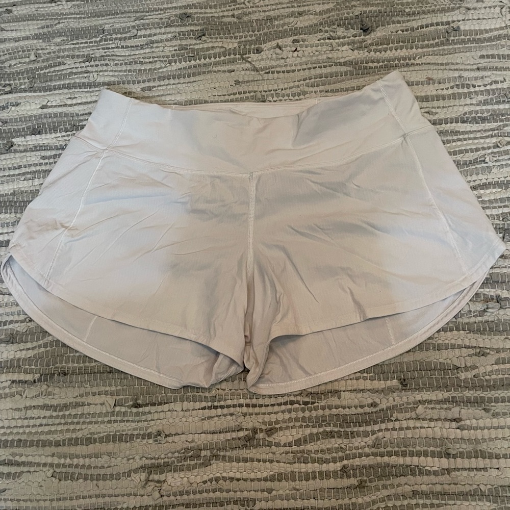 White lululemon shorts